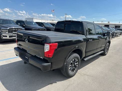 Used 2017 Nissan Titan PRO-4X w/ Pro-4x Convenience Package AWD/4WD image 20