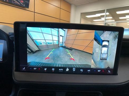 New 2026 Ford Maverick Lariat w/ Black Appearance Package image 16