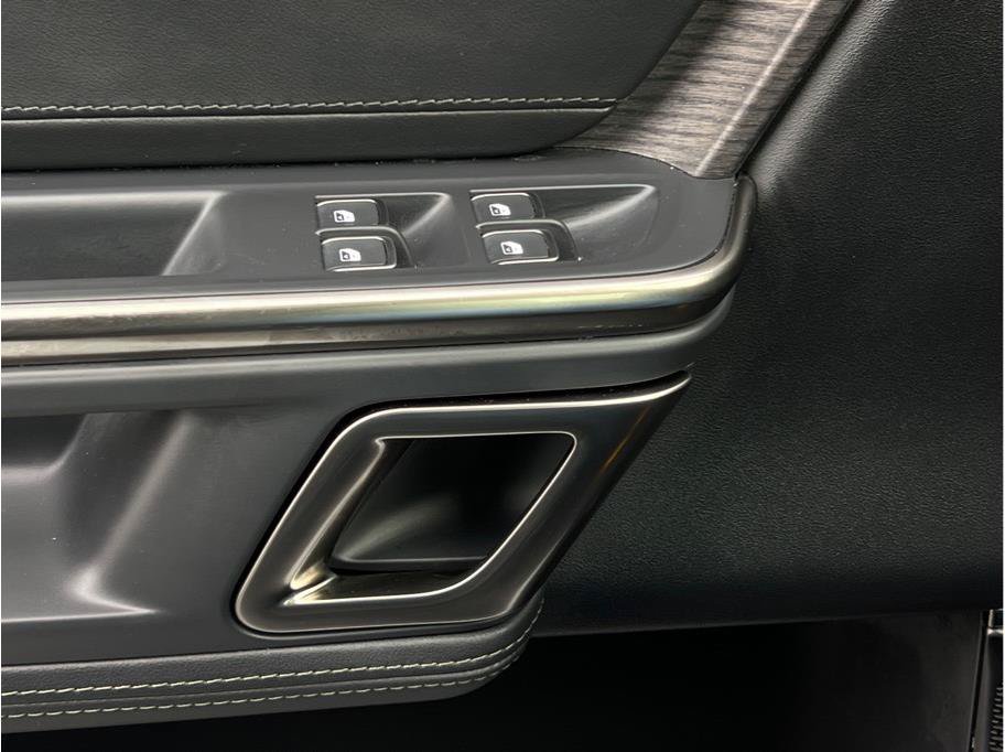 Used 2023 Rivian R1S Adventure Dual AWD/4WD image 19
