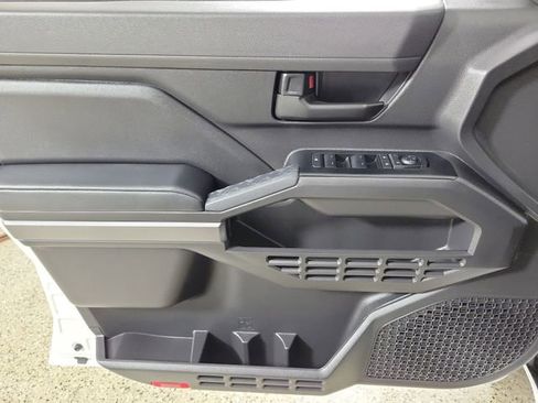 Used 2026 Toyota Tacoma SR5 RWD image 21