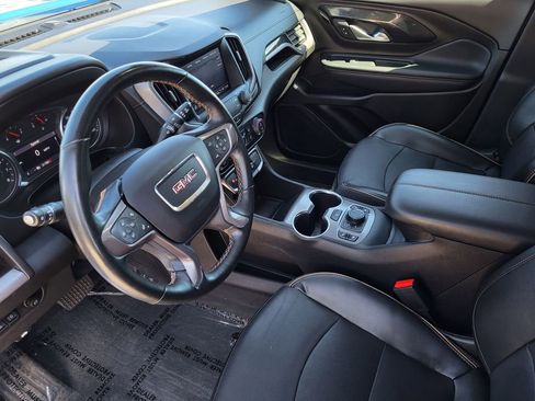 Used 2024 GMC Terrain AT4 w/ Tech Package AWD/4WD image 10