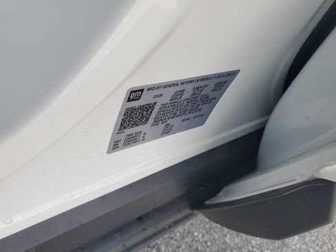 Used 2026 Chevrolet Equinox LT FWD image 26
