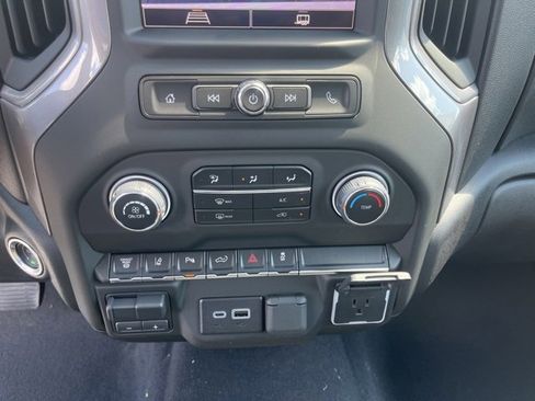 New 2024 Chevrolet Silverado 2500 Custom w/ Custom Value Package image 29