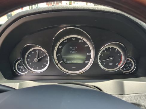 Used 2011 Mercedes-Benz E 350 Coupe image 13