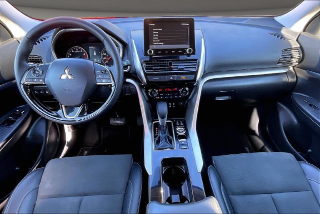 Used 2025 Mitsubishi Eclipse Cross SE AWD/4WD image 13