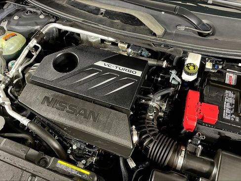 Used 2025 Nissan Rogue SV AWD/4WD image 42