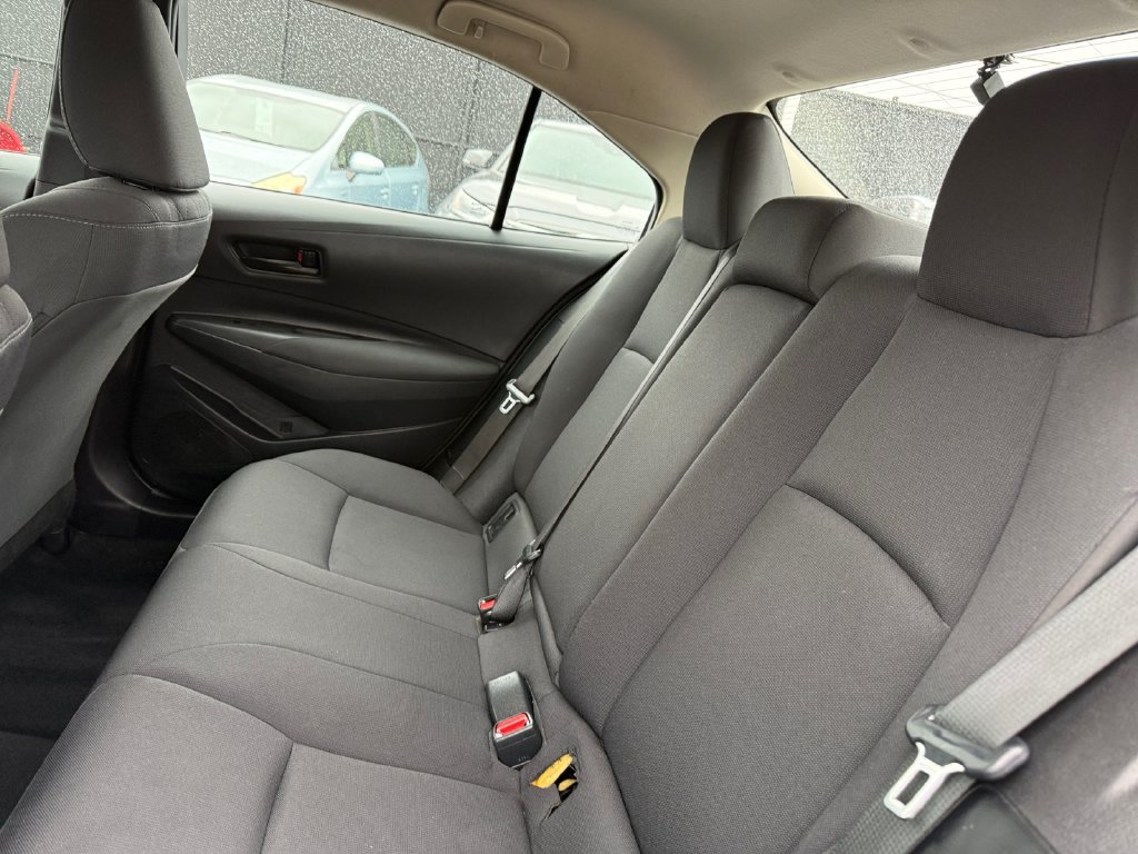 Used 2026 Toyota Corolla LE w/ LE Premium Package FWD image 25