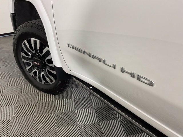 Used 2025 GMC Sierra 2500 Denali Ultimate w/ Max Trailering Package AWD/4WD image 45