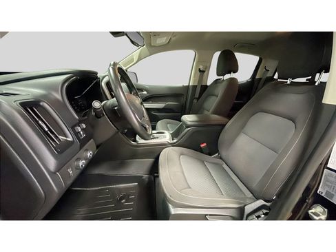 Used 2022 Chevrolet Colorado LT w/ LT Convenience Package AWD/4WD image 12