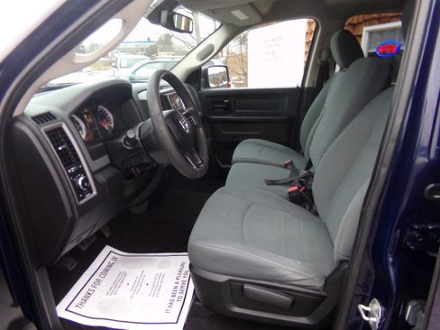 Used 2018 RAM 1500 Express image 12