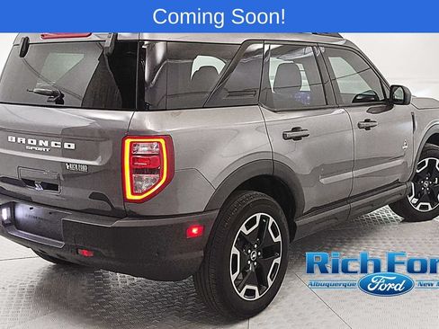 Used 2023 Ford Bronco Sport Outer Banks w/ Tech Package AWD/4WD image 3