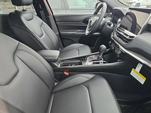 New 2026 Jeep Compass Limited image 9