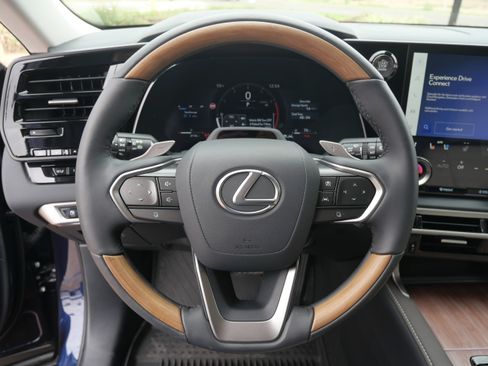 Certified 2025 Lexus RX 350 FWD image 11