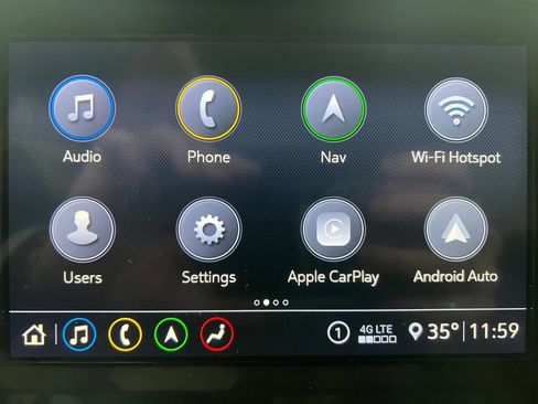 Used 2021 Chevrolet Traverse RS image 11