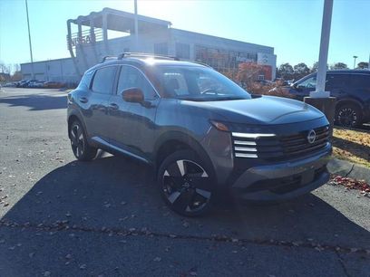 New 2026 Nissan Kicks SR w/ Cold Weather Package