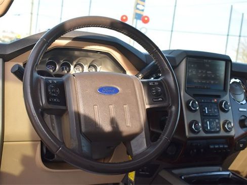 Used 2015 Ford F350 Lariat w/ Chrome Package image 20