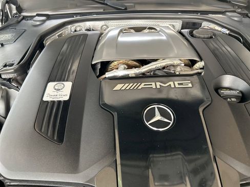 Used 2022 Mercedes-Benz SL 63 AMG 4MATIC image 22
