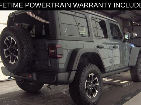 Used 2025 Jeep Wrangler Unlimited Rubicon 4xe image 4