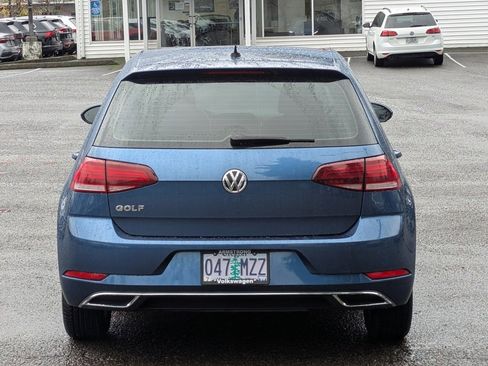 Used 2019 Volkswagen Golf S image 4