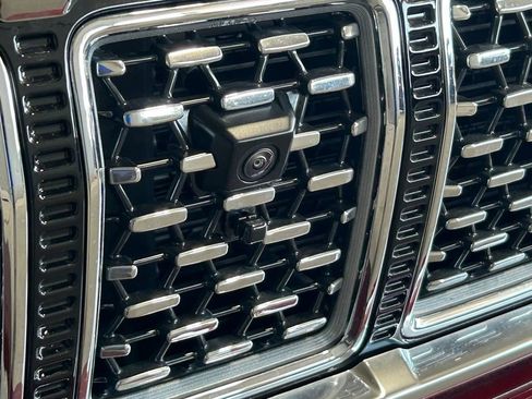 Used 2024 Jeep Grand Wagoneer Series I AWD/4WD image 25