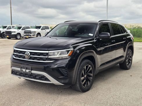 Used 2022 Volkswagen Atlas Cross Sport SE AWD/4WD image 7
