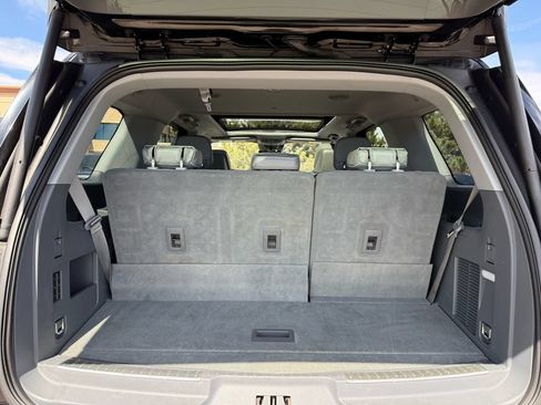Used 2019 Lincoln Navigator Reserve AWD/4WD image 20