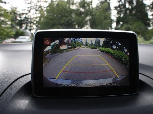 Used 2014 MAZDA MAZDA3 s Touring FWD image 9