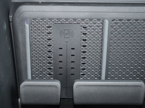 Used 2026 RAM 1500 Big Horn AWD/4WD image 3