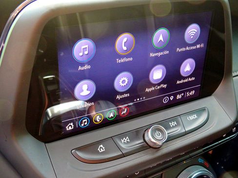 Used 2021 Chevrolet Camaro SS image 25