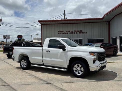 Used 2025 Chevrolet Silverado 1500 W/T RWD image 1