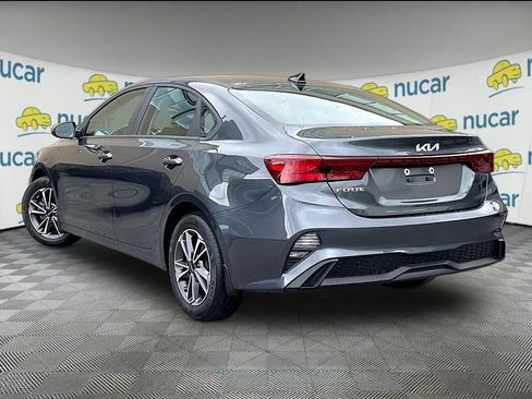 Used 2023 Kia Forte LXS w/ LXS Technology Package FWD image 4