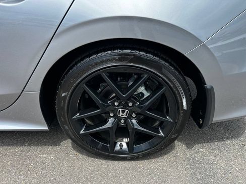 Used 2024 Honda Civic Sport image 12