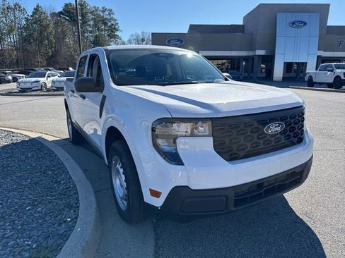 New 2026 Ford Maverick XL image 3