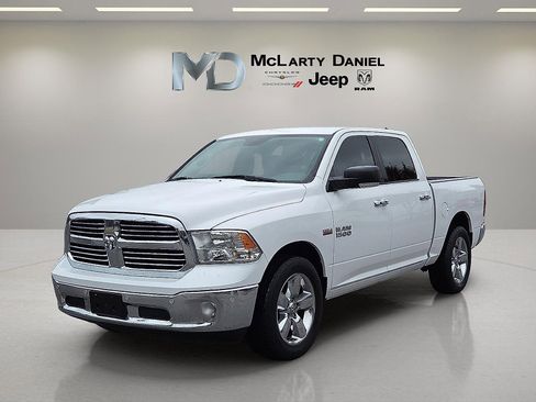 Used 2018 RAM 1500 Big Horn image 2