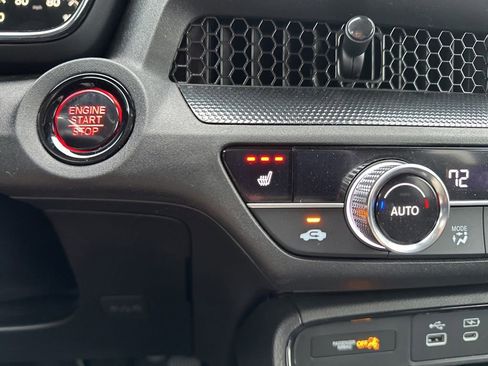 Used 2024 Honda CR-V EX image 6