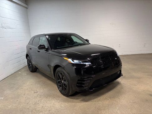 New 2026 Land Rover Range Rover Velar Dynamic SE image 4