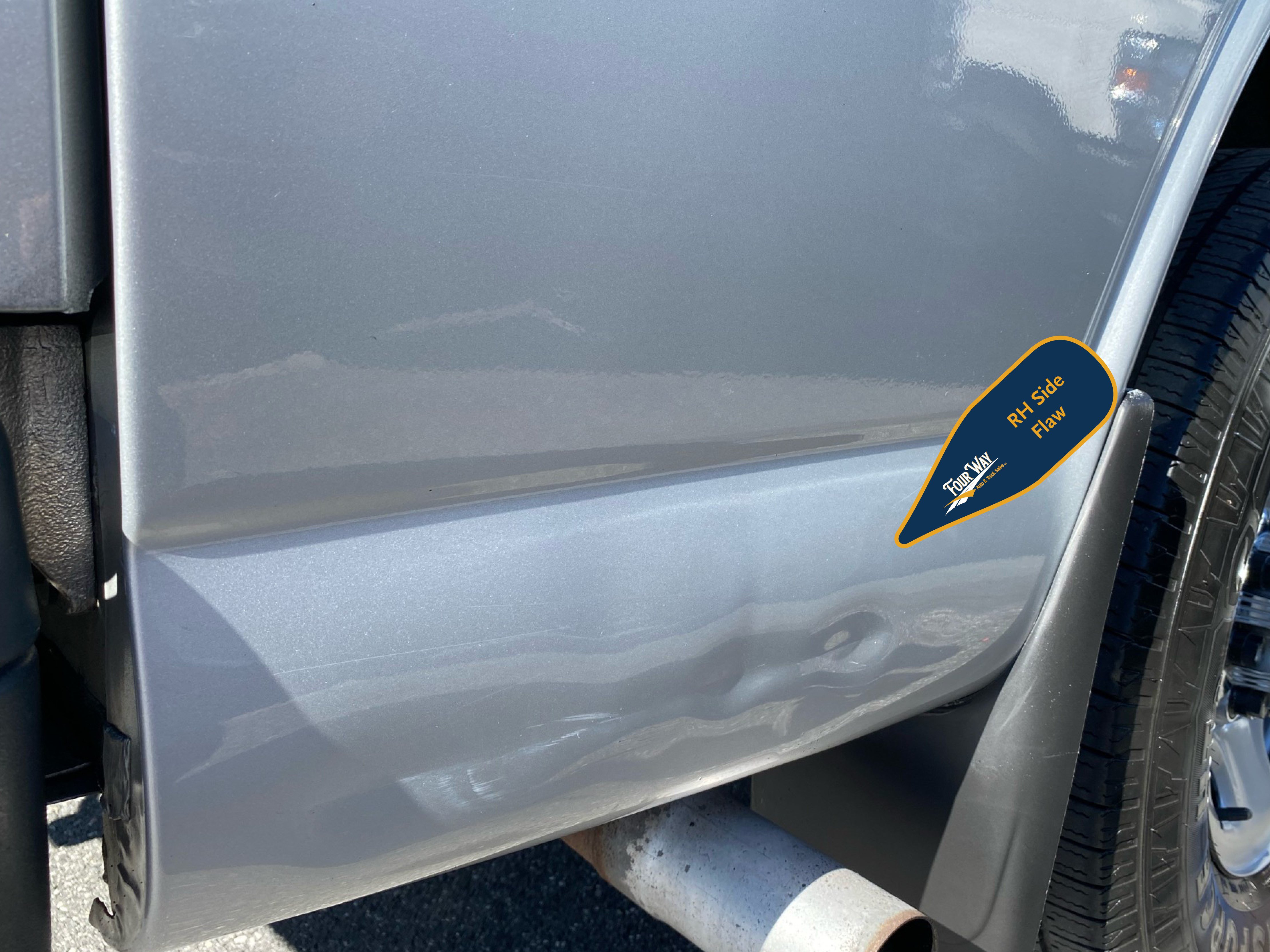 Used 2019 Chevrolet Express 3500 LT w/ LT Preferred Equipment Group RWD image 33