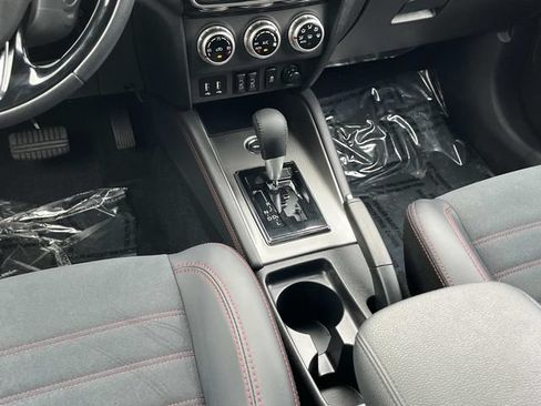 Used 2025 Mitsubishi Outlander Sport AWD image 13