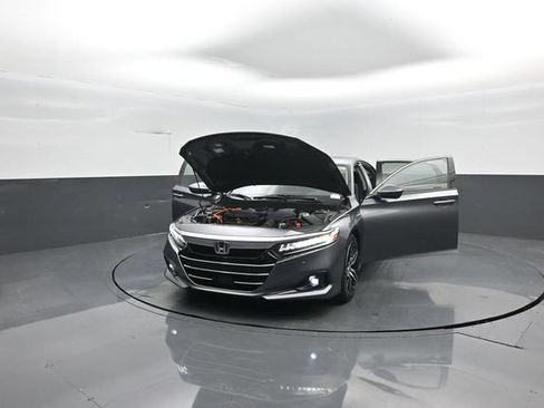 Used 2021 Honda Accord Touring image 38