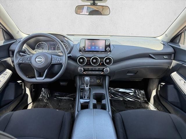Used 2025 Nissan Sentra S FWD image 14