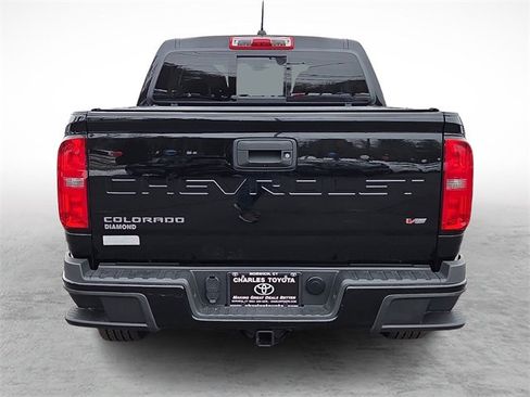 Used 2022 Chevrolet Colorado LT w/ LT Convenience Package image 5