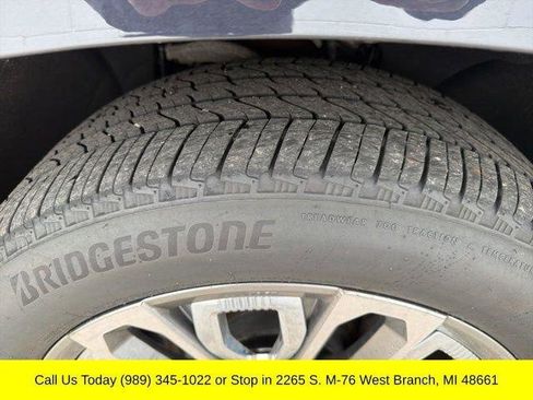 Used 2024 GMC Yukon XL Denali Ultimate w/ LPO, Floor Liner Package AWD/4WD image 7