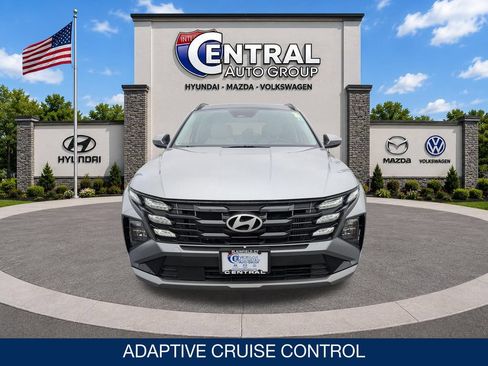 Used 2025 Hyundai Tucson SEL AWD/4WD image 2