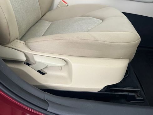 Used 2018 Toyota Camry LE image 58