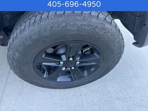 Used 2022 Jeep Wrangler Unlimited Sahara image 11