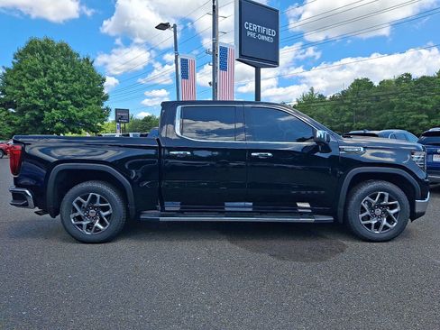 Used 2023 GMC Sierra 1500 SLT w/ SLT Premium Plus Package AWD/4WD image 7