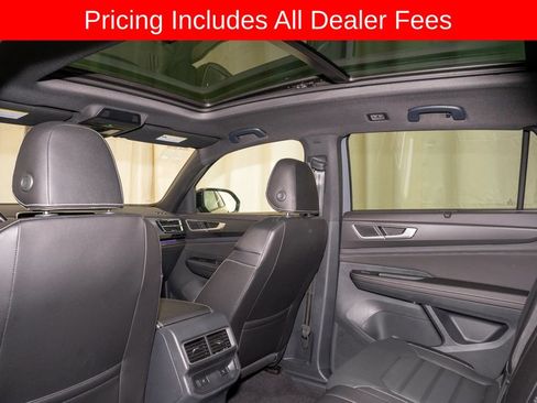Used 2025 Volkswagen Atlas Cross Sport SEL R-Line AWD/4WD image 11
