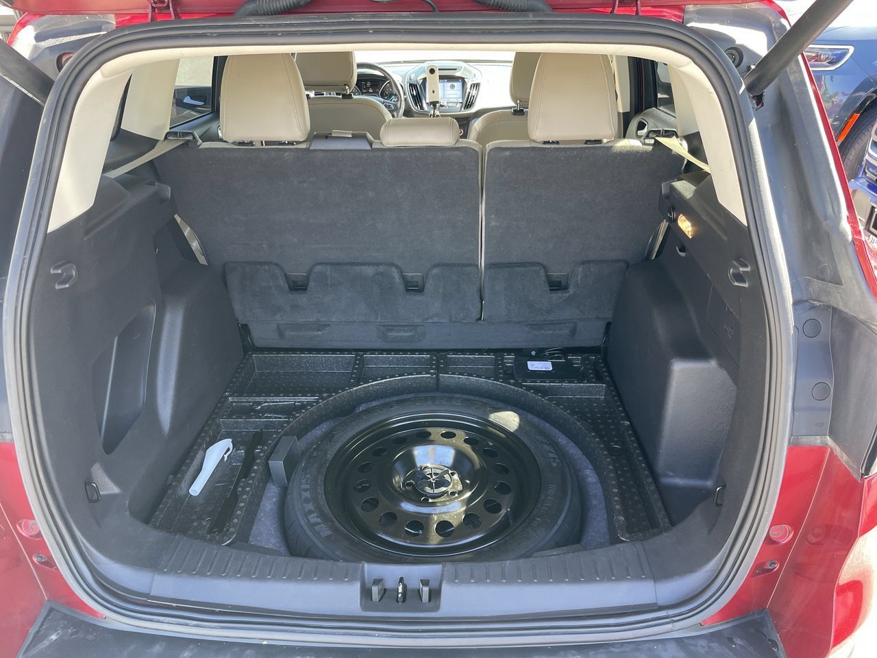 Used 2018 Ford Escape SEL AWD/4WD image 22