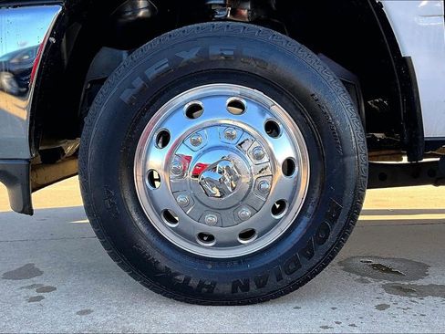 Used 2025 RAM 3500 Tradesman image 11