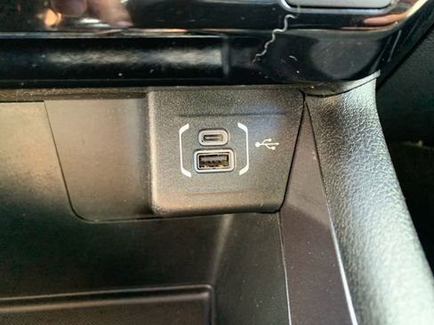 Used 2022 Jeep Compass Latitude image 29